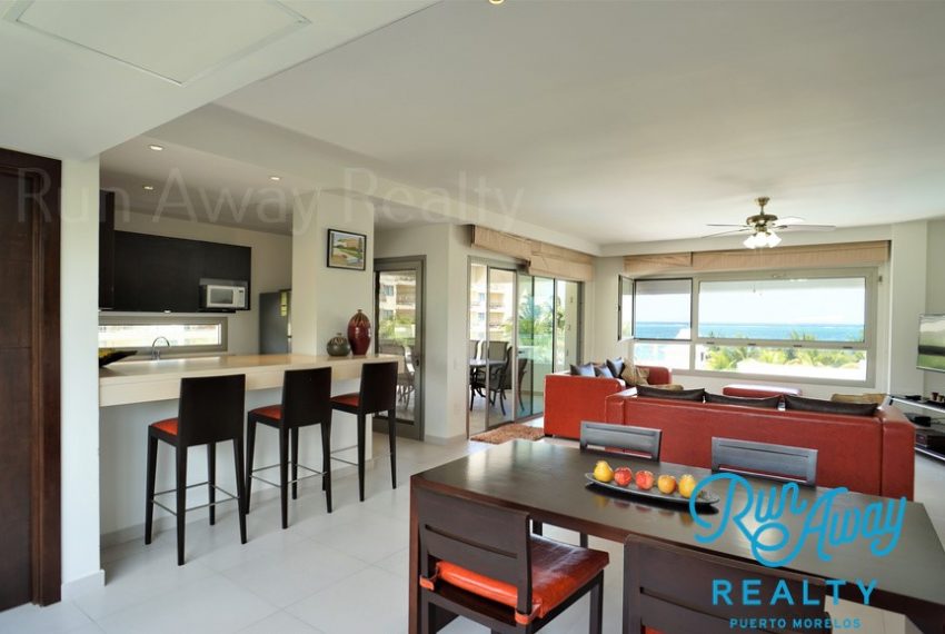 Gorgeous 2 Bedroom with Ocean View at Puerto Morelos